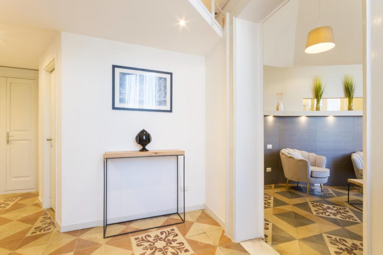 Reluxe Private Wellness Acomodação com café da manhã Lecce Exterior foto