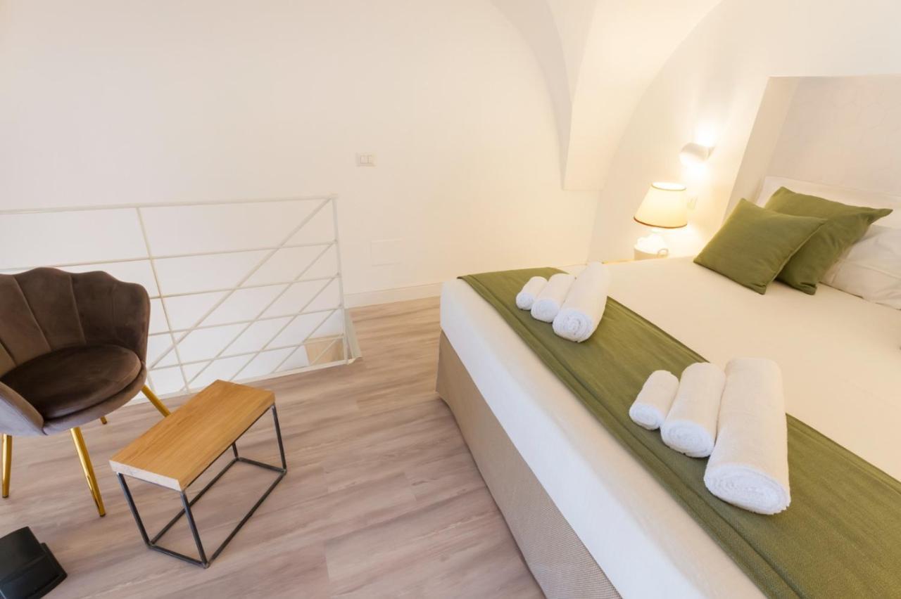 Reluxe Private Wellness Acomodação com café da manhã Lecce Exterior foto