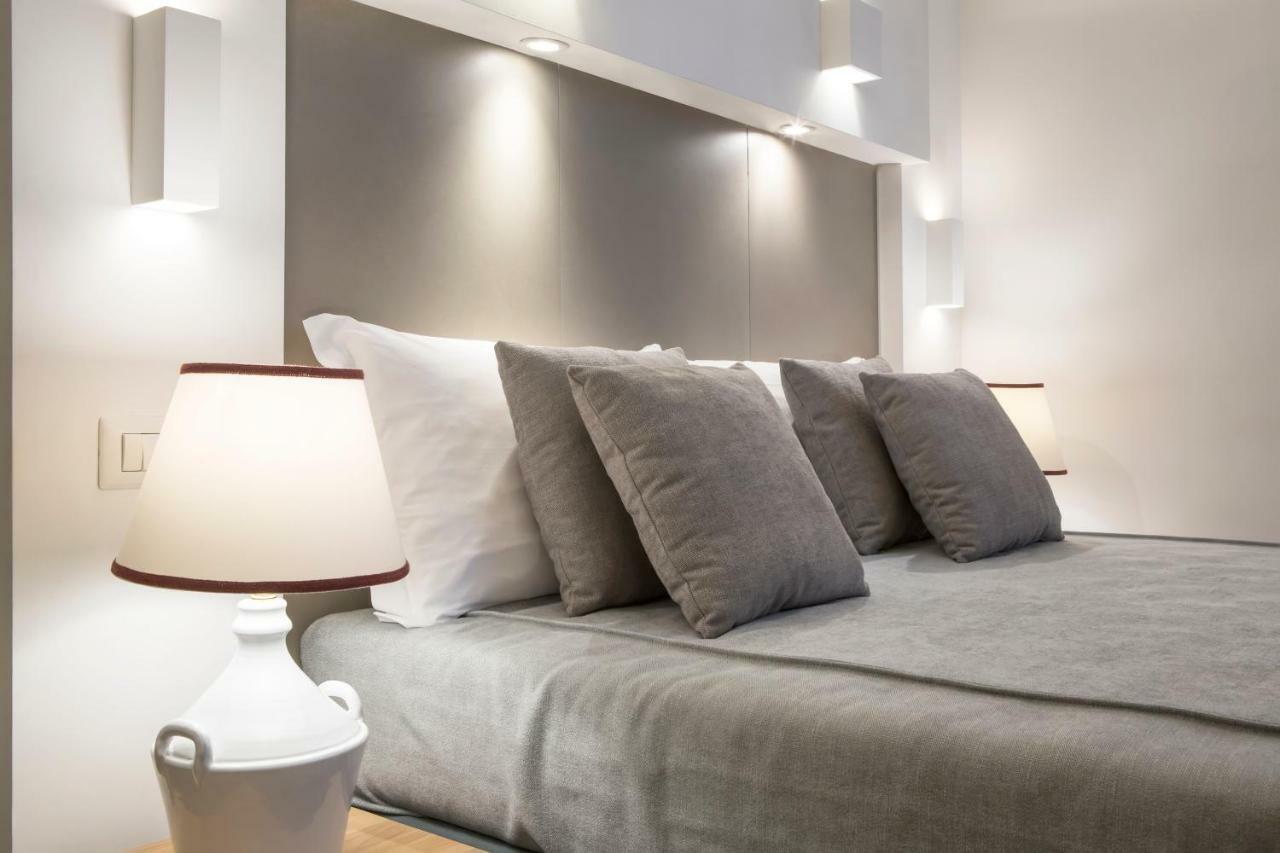 Reluxe Private Wellness Acomodação com café da manhã Lecce Exterior foto