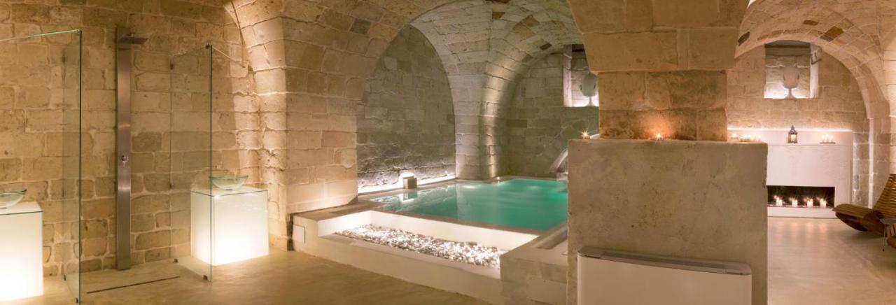 Reluxe Private Wellness Acomodação com café da manhã Lecce Exterior foto