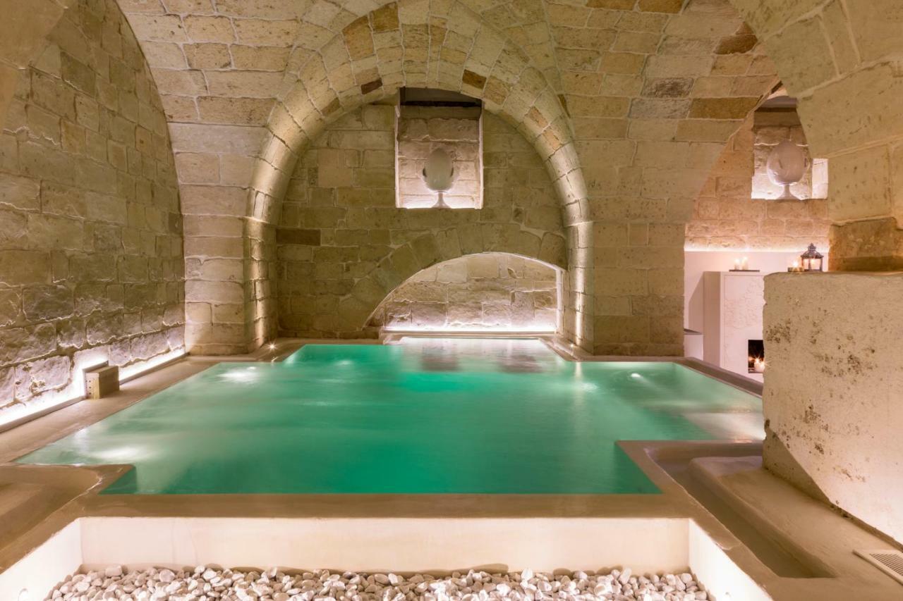 Reluxe Private Wellness Acomodação com café da manhã Lecce Exterior foto